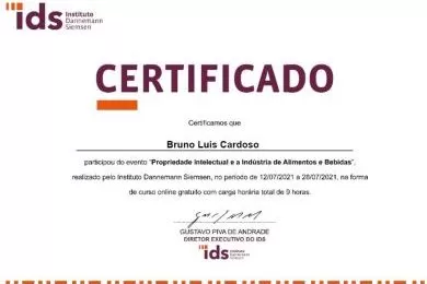 Bruno Cardoso Niehues conclui curso do Instituto Dannemann Siemsen
